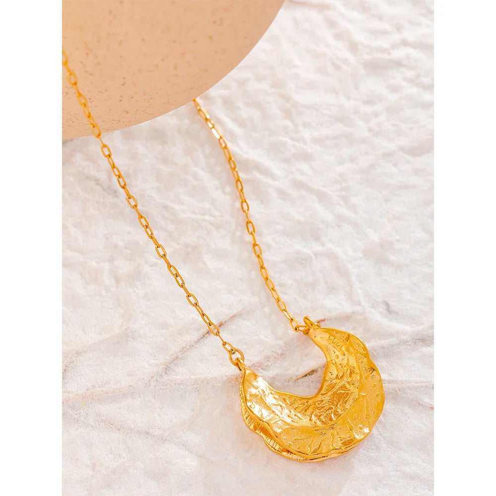 Amara Necklace