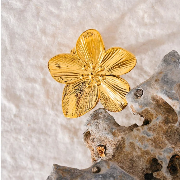 Daffodil Ring