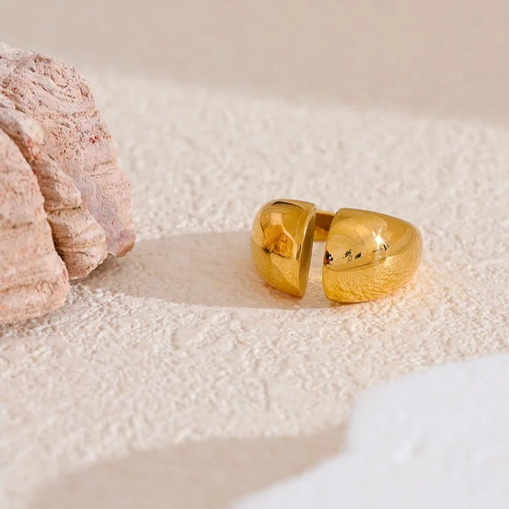 Anishka Ring