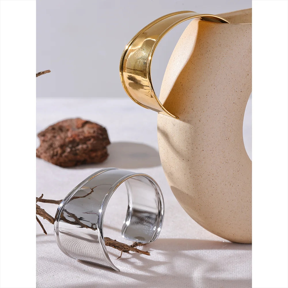Zennia Cuff Bracelet