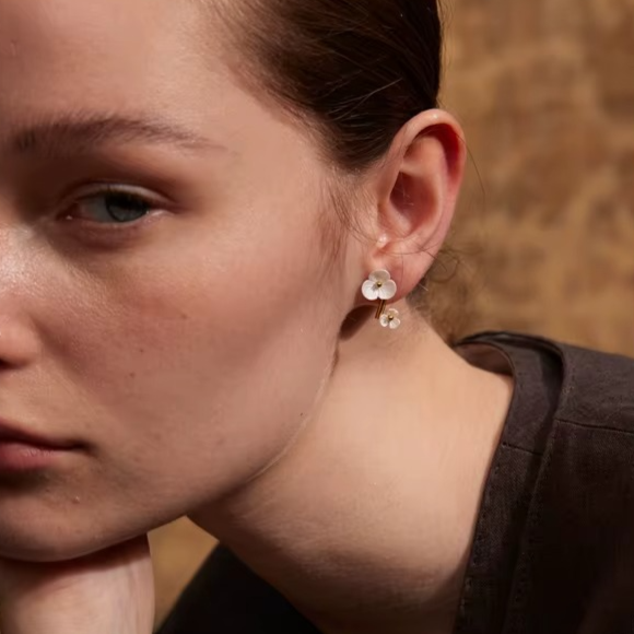 Raina Shell Earrings