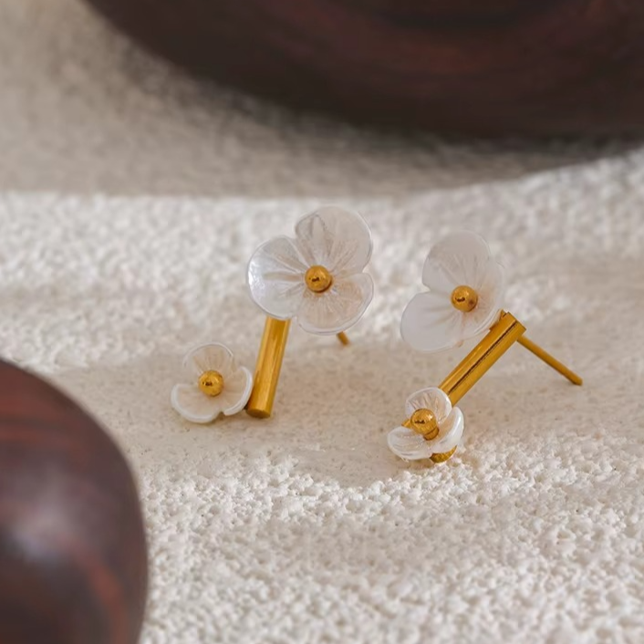 Raina Shell Earrings