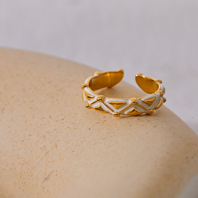 Diana Enamel Ring