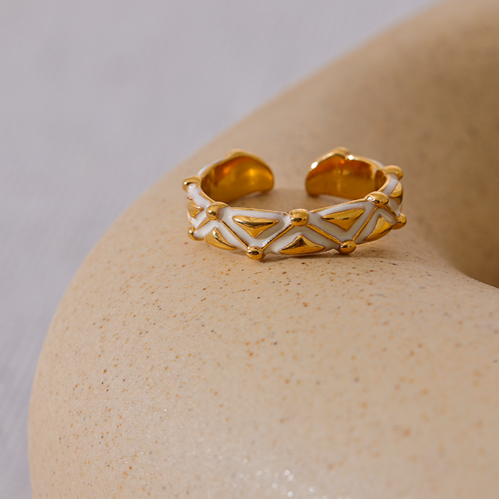 Diana Enamel Ring